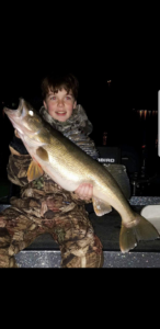 29920773_1931647797088656_1835035535_n